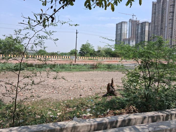 Sector 151 Main Image 1