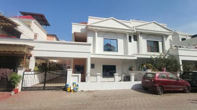 Image of 1600 Sq.ft 3.5 BHK Villa for rent in Dwarkadheesh Dwarkadham, Gandhinagar, Bhopal for Rs. 28000