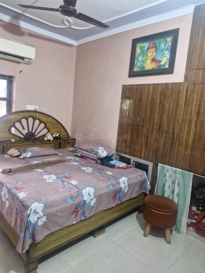 Rajinder Singh Market, Sector 28 Bedroom 1