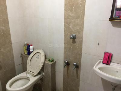 Bathroom Image of 7000 Sq.ft 4 BHK Independent House for rent in Sankalp Anjali Society, Paldi Ahmedabad for Rs. 90000