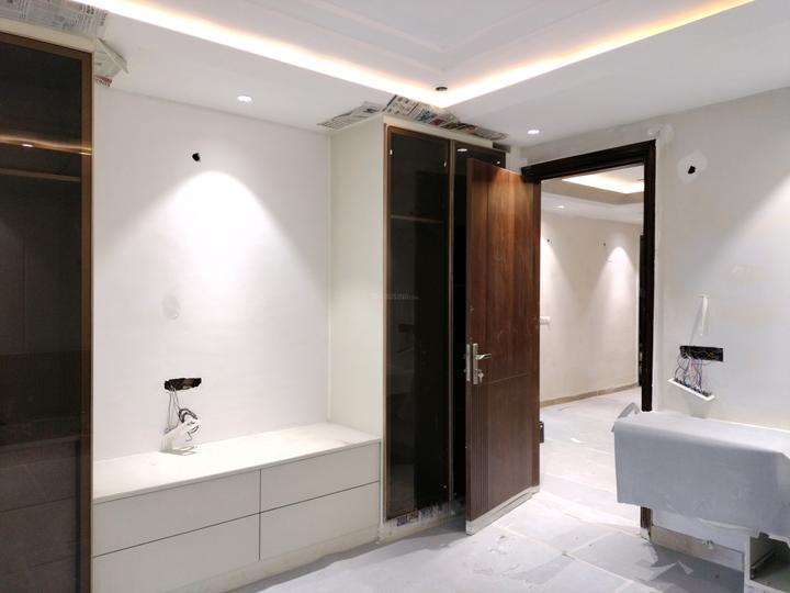 Garg realtors Main Image 1