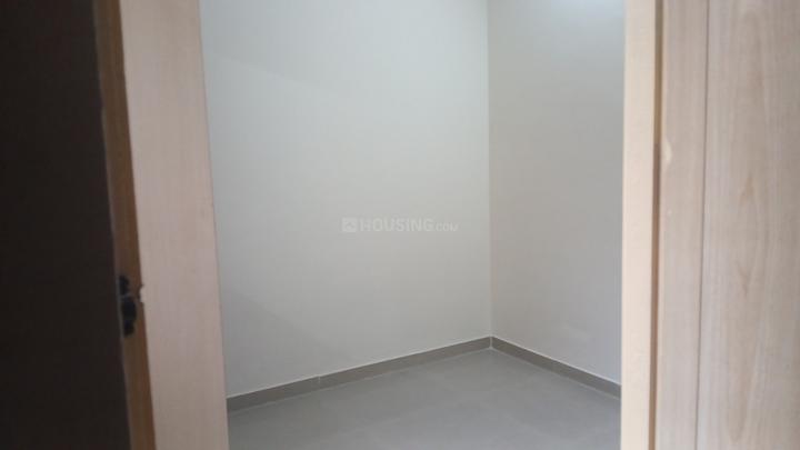 7 Key Realty Bedroom 1