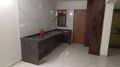 Kitchen Image of 2350 Sq.ft 3 BHK Apartment / Flat for rent in Royal Revanta 3, Kudasan Gandhinagar for Rs. 30000