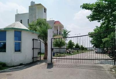 Image of 900 Sq.ft Residential Plot / Land for sale in SK Shikhar Poorab Vihar, Jhalwa, Allahabad for Rs. 2200000