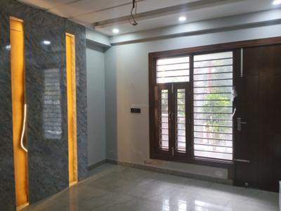 Bedroom Image of 3207 Sq.ft 5 BHK Apartment / Flat for sale in Rajendra Nagar Ghaziabad for Rs. 27800000