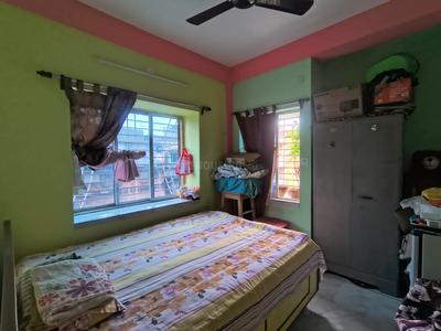 Bedroom Image of 1250 Sq.ft 3 BHK Builder Floor for sale in Behala Chowrasta Kolkata for Rs. 5800000