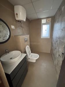 Bathroom Image of 3000 Sq.ft 4.5 BHK Apartment / Flat for sale in MI Retreat Centre Phase I, Arjunganj Lucknow for Rs. 28000000