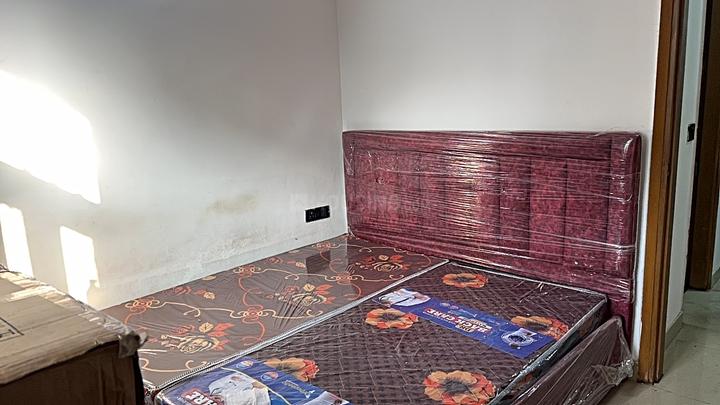 Paryavaran Complex Saket Bedroom 1