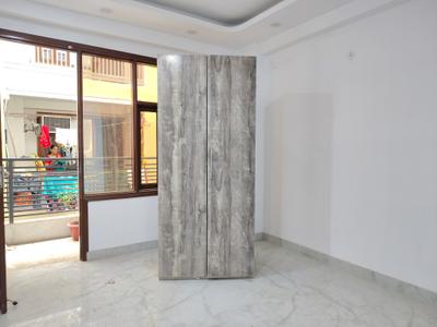 Bedroom Image of 1110 Sq.ft 3 BHK Apartment / Flat for sale in Mehrauli New Delhi for Rs. 7500000