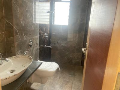 Bathroom Image of 1200 Sq.ft 2 BHK Apartment / Flat for rent in Diamond Garden, Chembur Mumbai for Rs. 85000