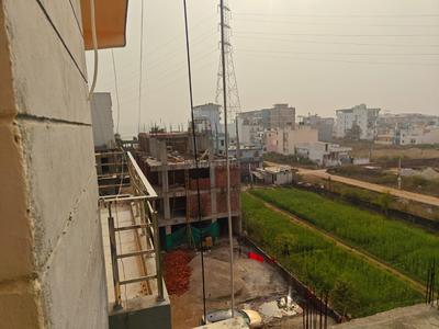 Balcony Image of 500 Sq.ft 1 BHK Apartment / Flat for rent in Lakkad Ghat Rishikesh for Rs. 12000