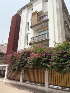 Image of 4500 Sq.ft 4 BHK Builder Floor for rent in South Extension II, New Delhi for Rs. 300000