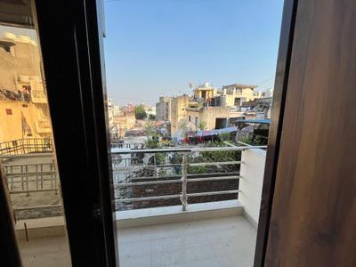 Balcony Image of 444 Sq.ft 1 RK Builder Floor for rent in Said-Ul-Ajaib New Delhi for Rs. 8000