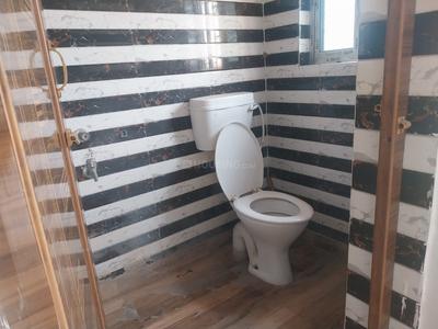 Bathroom Image of 930 Sq.ft 2 BHK Apartment / Flat for sale in Keshtopur Kolkata for Rs. 4200000