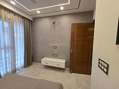 Bedroom Image of 1175 Sq.ft 2.5 BHK Builder Floor for sale in Sector 77 Gurgaon for Rs. 16000000