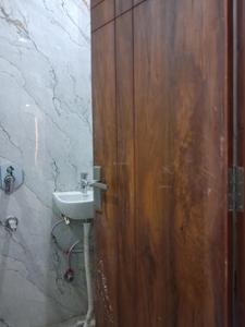Bedroom One Image of 1450 Sq.ft 3 BHK Apartment / Flat for sale in JMD Marvella Homes 2, Sector 73 Noida for Rs. 5800000
