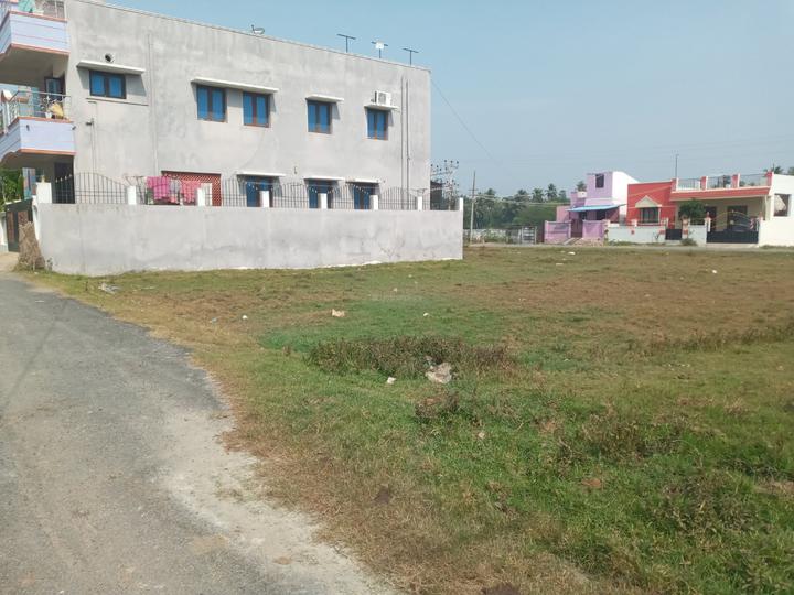 Residential 1200 Sqft Plot for sale at Kirumampakkam, Puducherry