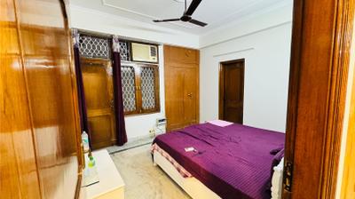 Bedroom Image of 1620 Sq.ft 3 BHK Apartment / Flat for sale in Vivek Vihar New Delhi for Rs. 29000000