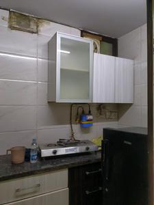 Kitchen Image of 650 Sq.ft 2 BHK Apartment / Flat for rent in Pitampura New Delhi for Rs. 30500