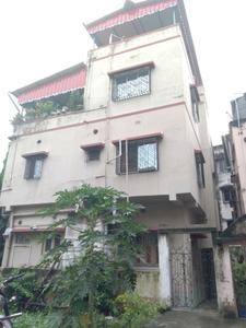 Building Image of 1250 Sq.ft 3 BHK Independent House for rent in Chinar Park Kolkata for Rs. 15000