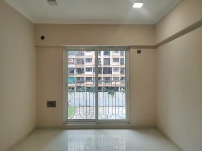 Living Room Image of 950 Sq.ft 2 BHK Apartment / Flat for sale in Thane West Thane for Rs. 10000000