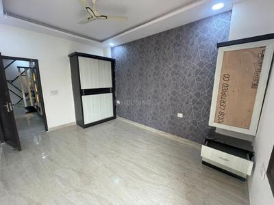 Hall Image of 1250 Sq.ft 3 BHK Apartment / Flat for sale in Skyline DN Homes, Sector 73 Noida for Rs. 5580000