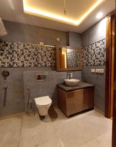 Bathroom Image of 1800 Sq.ft 3 BHK Independent House for sale in Ridhi Signature Floors 3, Green Field Colony Faridabad for Rs. 11500000
