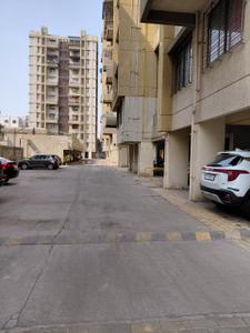 Image of 1050 Sq.ft 2 BHK Apartment / Flat for rent in Kalpataru Nagar, Nashik for Rs. 19000