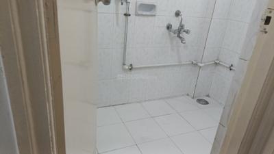 Bathroom Image of 650 Sq.ft 1 BHK Apartment / Flat for rent in Kothrud Pune for Rs. 30000