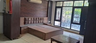 Bedroom Image of 4500 Sq.ft 4 BHK Builder Floor for rent in New Friends Colony New Delhi for Rs. 200000