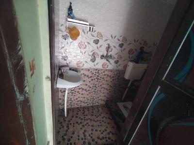 Bathroom Image of 450 Sq.ft 3 BHK Independent House for sale in Jhotwara Jaipur for Rs. 5000000