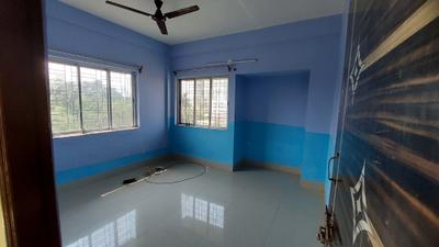 Bedroom Image of 850 Sq.ft 2 BHK Builder Floor for rent in Nayabad Kolkata for Rs. 9500