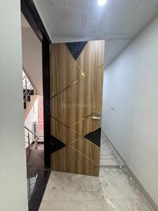 Image of 800 Sq.ft 3 BHK Builder Floor for sale in Mandawali, New Delhi for Rs. 5500000