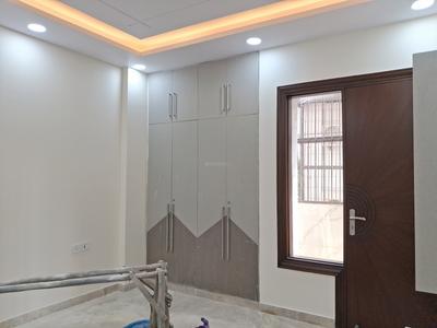 Bedroom Image of 2000 Sq.ft 4 BHK Builder Floor for sale in Paschim Vihar New Delhi for Rs. 43000000