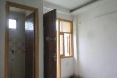 Bedroom Image of 680 Sq.ft 2 BHK Builder Floor for sale in Govindpuri New Delhi for Rs. 4700000