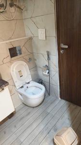 Image of 2600 Sq.ft 4 BHK Apartment / Flat for rent in Sector 23 Dwarka, New Delhi for Rs. 80000