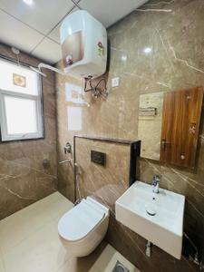 Bathroom Image of 750 Sq.ft 1 RK Independent House for rent in Tulip Monsella, Sector 53 Gurgaon for Rs. 24000