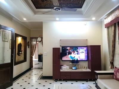 Lobby Image of 4950 Sq.ft 4 BHK Apartment / Flat for sale in Parnami Associates Builder, Punjabi Bagh New Delhi for Rs. 65000000