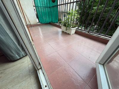 Balcony Image of 1000 Sq.ft 2.5 BHK Apartment / Flat for sale in Panchsheel Pratishtha, Sector 75 Noida for Rs. 17800000