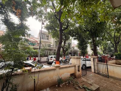 Balcony Image of 2200 Sq.ft 3.5 BHK Villa for rent in Eros Rosewood Villas, Sector 50 Gurgaon for Rs. 45000