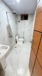 Image of 1750 Sq.ft 4 BHK Apartment / Flat for sale in Sector 73, Noida for Rs. 7695000
