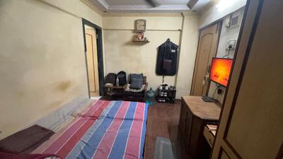 Bedroom Image of 240 Sq.ft 1 RK Apartment / Flat for rent in Malad West Mumbai for Rs. 25000