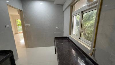 Bedroom Image of 840 Sq.ft 2 BHK Apartment / Flat for rent in Malad West Mumbai for Rs. 60000