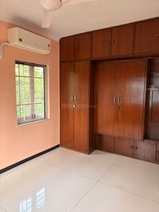 Bedroom Image of 1780 Sq.ft 3 BHK Apartment / Flat for rent in Prabhadevi Mumbai for Rs. 175000