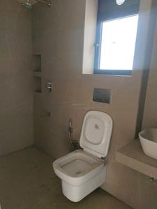 Common Bathroom Image of 1200 Sq.ft 2 BHK Apartment / Flat for rent in Experio Platinum Elysium by Experio Ventures, Nerul Navi Mumbai for Rs. 65000