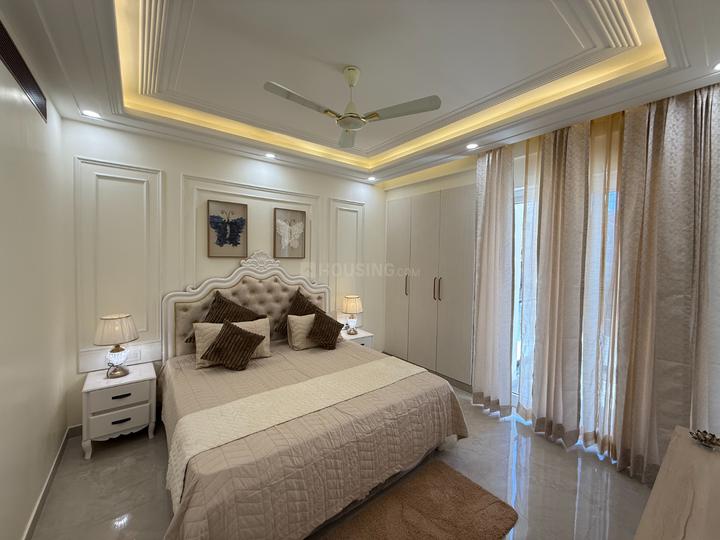 Capital Royal Casa Bedroom 1