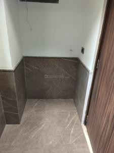 Bathroom Image of 2034 Sq.ft 3 BHK Apartment / Flat for sale in Swagat Glassglow, Sargasan Gandhinagar for Rs. 9040000