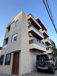 Image of 1600 Sq.ft 2 BHK Builder Floor for rent in Mahalakshmi Nagar, Indore for Rs. 23000