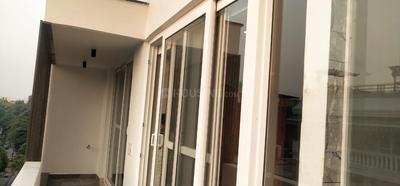 Balcony Image of 2800 Sq.ft 4 BHK Builder Floor for rent in Vasant Kunj New Delhi for Rs. 90000