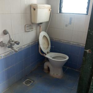Bathroom Image of 2000 Sq.ft 8 BHK Independent House for sale in Karve Nagar Pune for Rs. 15000000